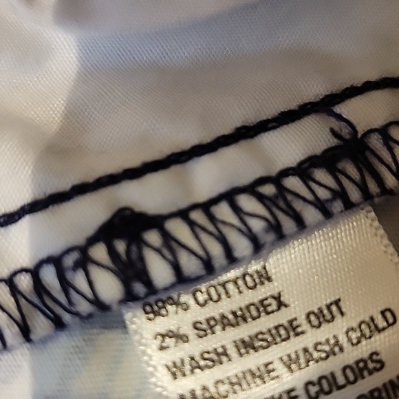 ❤️ CROWN & IVY STRETCH COTTON SHORTS, 4P (27 PETITE) - Picture 3 of 4